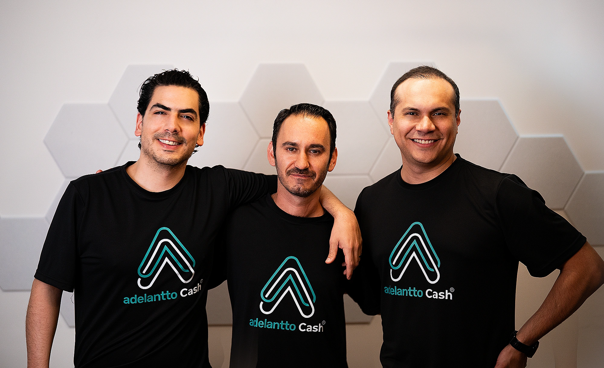 Team AdelanttoCash